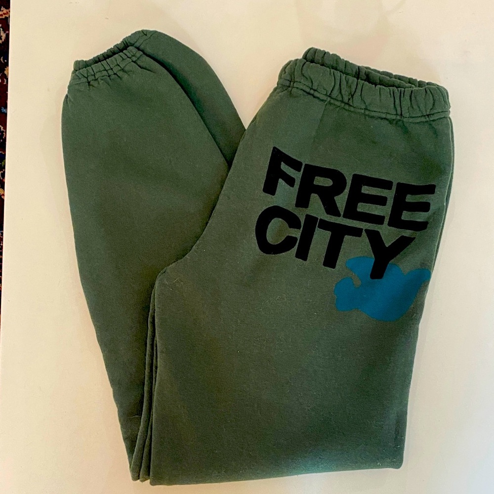 freecity Olive Joggers with Blue Detail